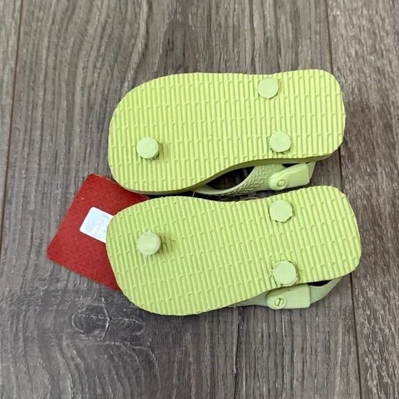 Havaianas Kids Toddler Flip Flops with Animal Print Size 5 NWT - Picture 3 of 4